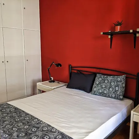 Two Bedroom In The Centre Of Athens